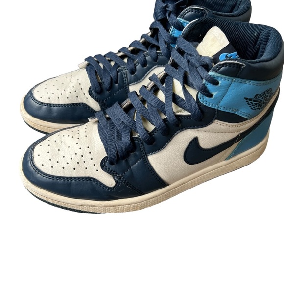 Nike Air Jordan 1 Retro High OG “UNC” Size 8 - Picture 3 of 15